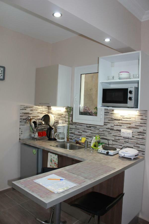 7 Stars Near Metro Apartment Athens Luaran gambar