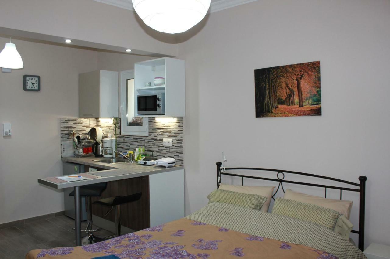 7 Stars Near Metro Apartment Athens Luaran gambar