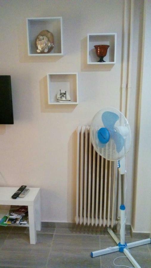 7 Stars Near Metro Apartment Athens Luaran gambar